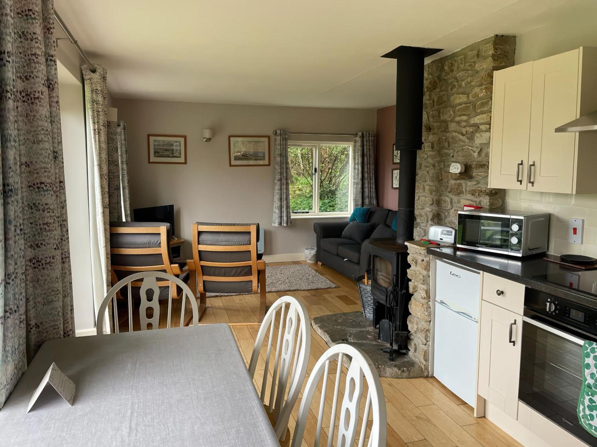 Whispering Pines Cottage Swyre Extérieur photo